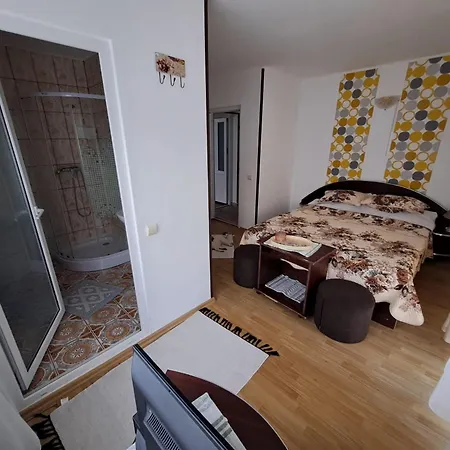 Casa Teomar Homestay *